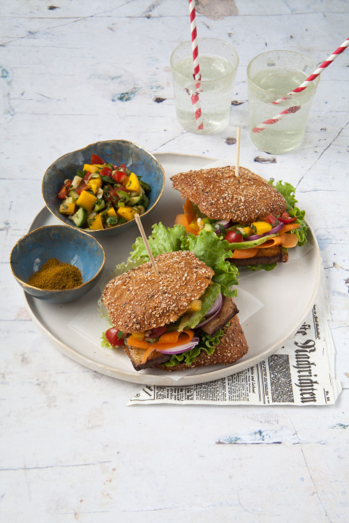 Picture for Burger with Mango Salsa