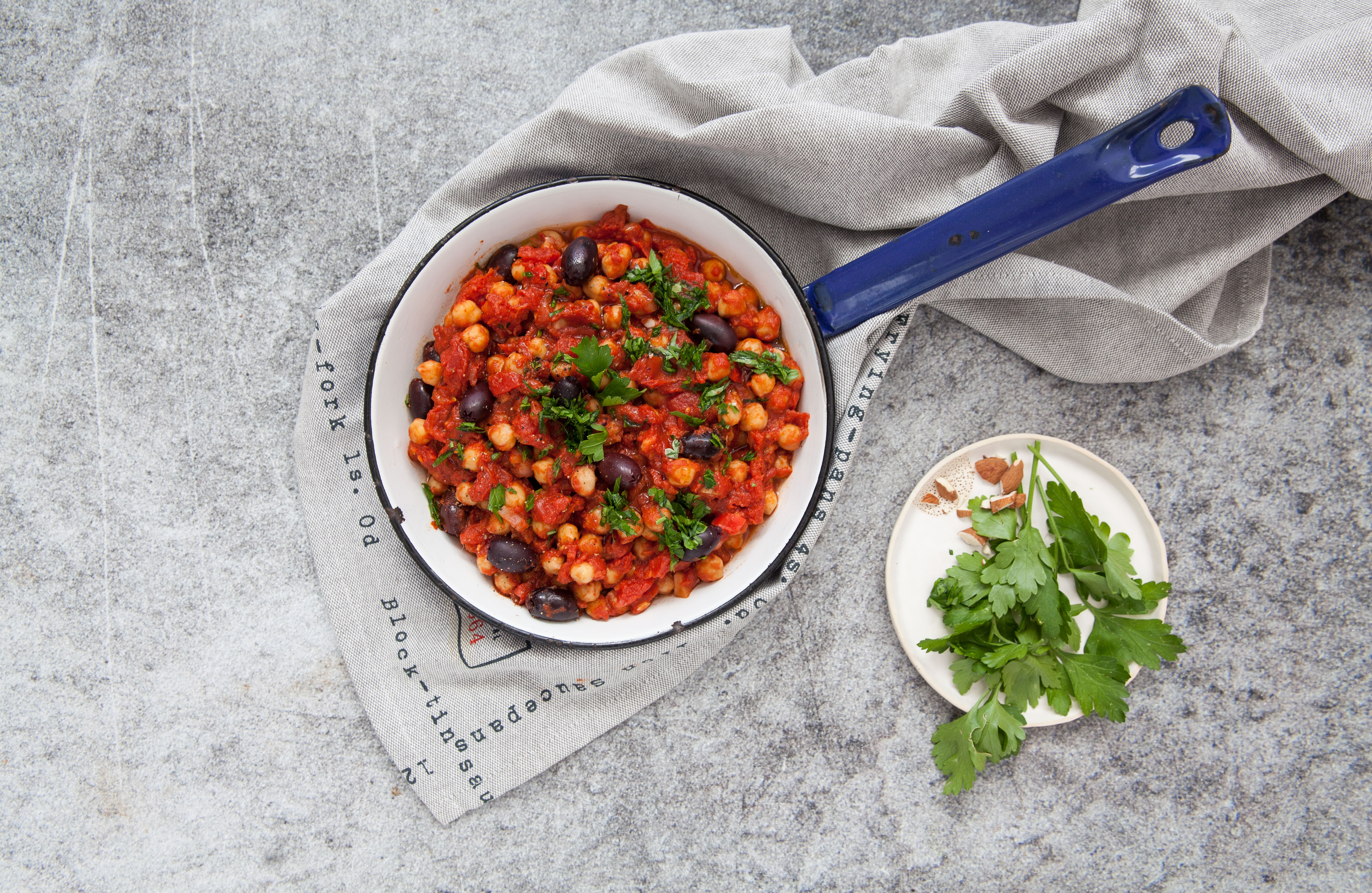 One-Pot-Shakshuka_Eva-Fischer_MG_9692