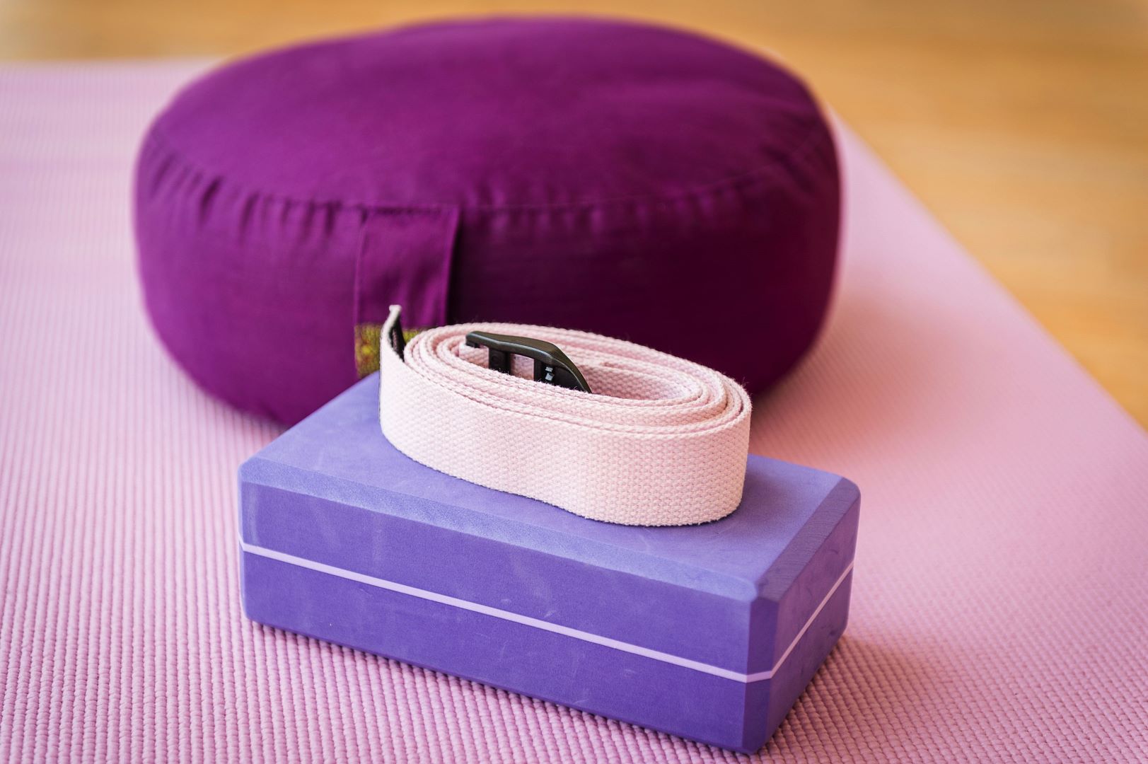 yoga-detail-polster-rupertus-kbp-6698-cfotobauer