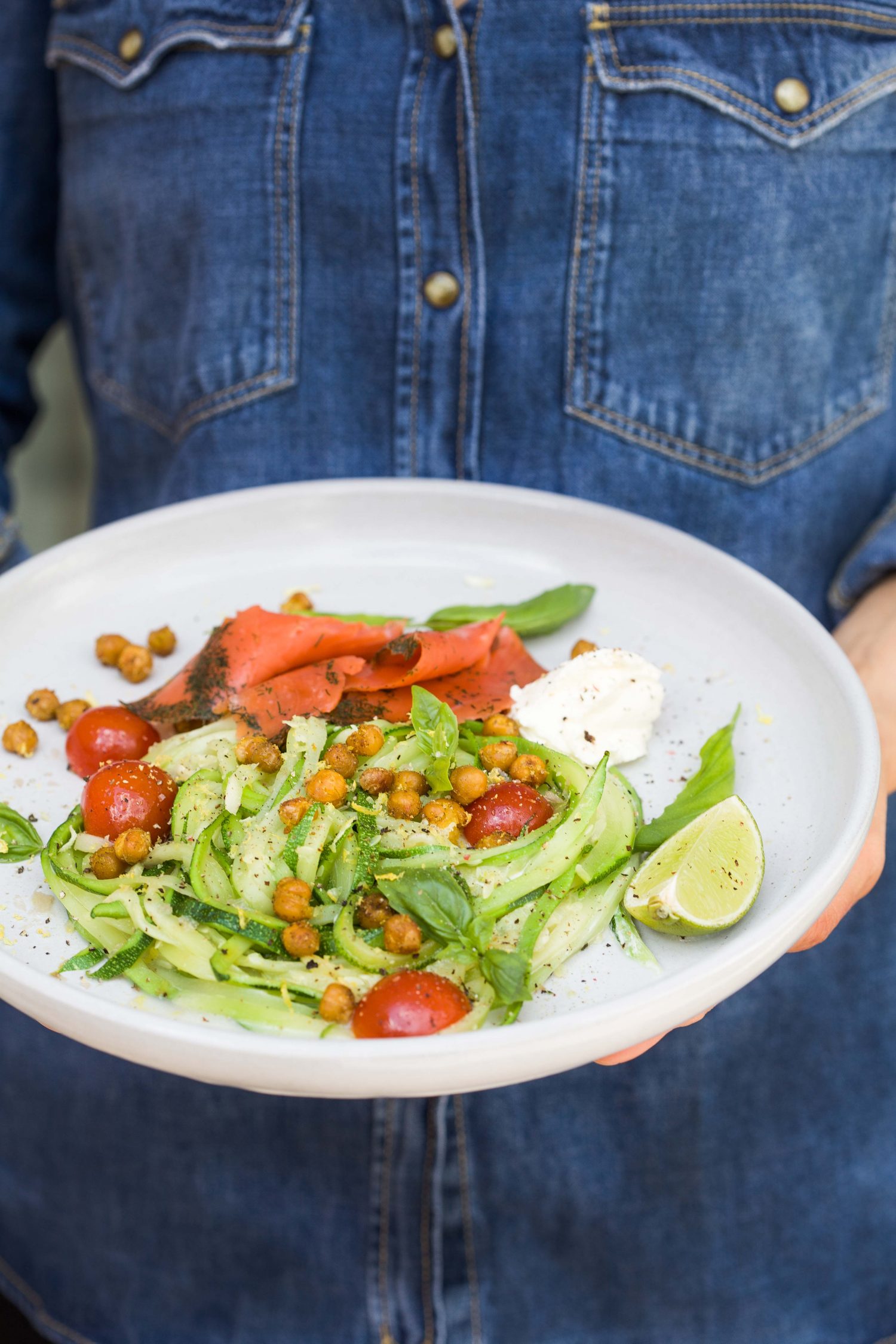 Zoodles mit Wildlachs